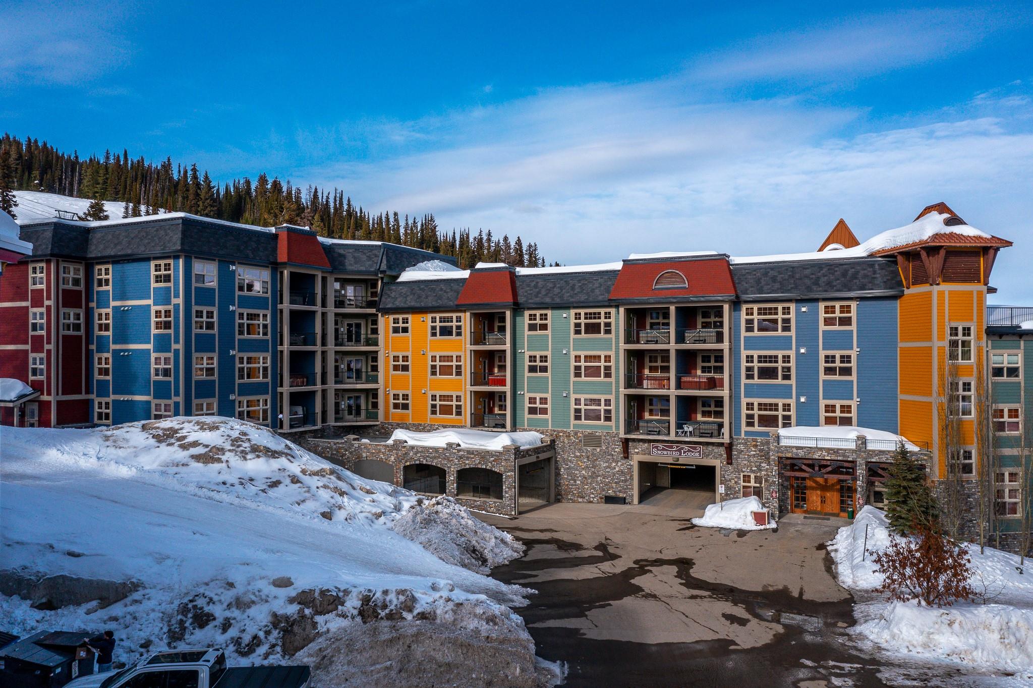 Coming Soon! Corner 2 bdrm unit, with lock off unit in the Snowbird Lodge, Silver Star Mountain Resort.